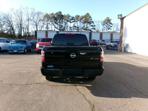 Used 2023 Nissan Frontier SV w/ SV Convenience Package AWD/4WD image 7