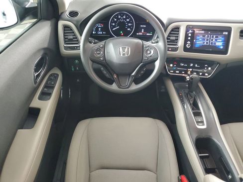Used 2021 Honda HR-V EX image 14