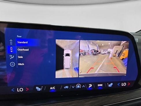 New 2026 Chevrolet Tahoe Z71 w/ Comfort Package AWD/4WD image 23