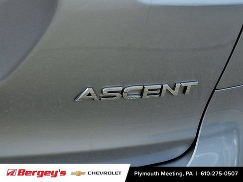 Used 2023 Subaru Ascent Premium AWD/4WD image 33