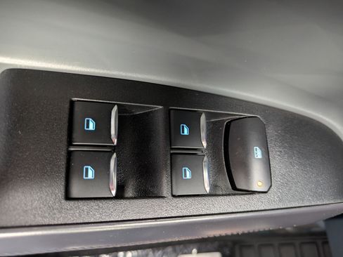 New 2026 Ford Maverick XL AWD/4WD image 25