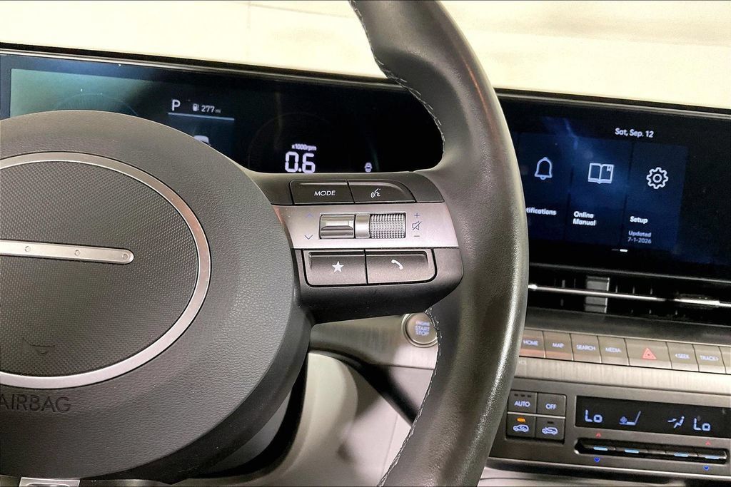 Used 2024 Hyundai Kona SEL FWD image 19
