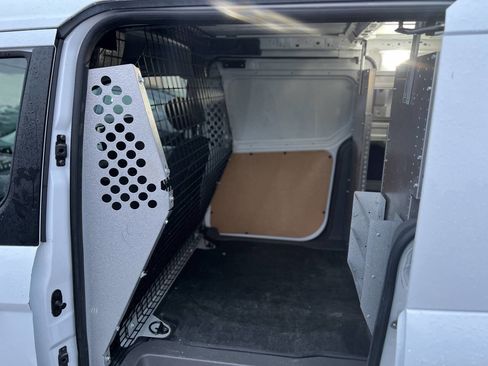 Used 2019 Ford Transit Connect XL image 24