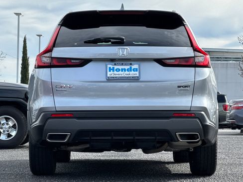 Used 2024 Honda CR-V Sport Touring image 9