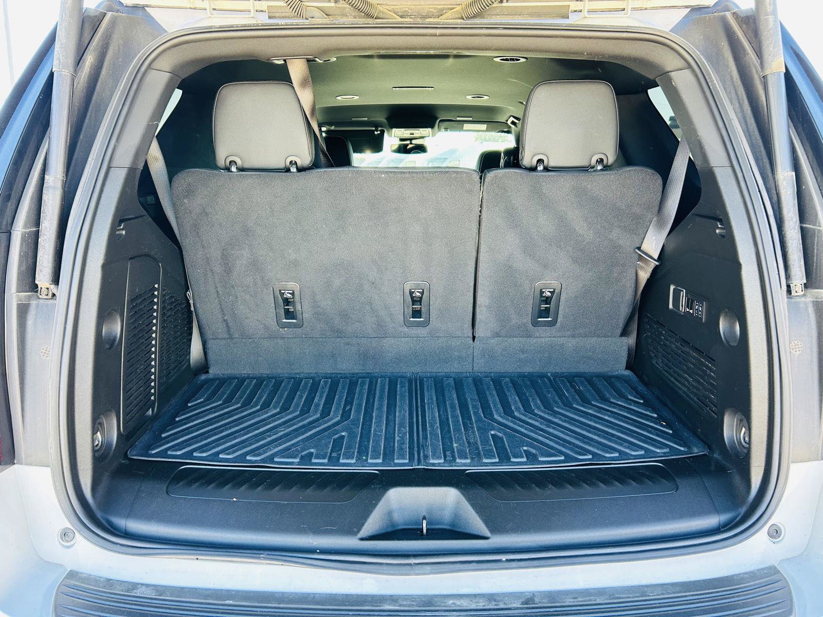 Used 2025 GMC Yukon Elevation AWD/4WD image 35