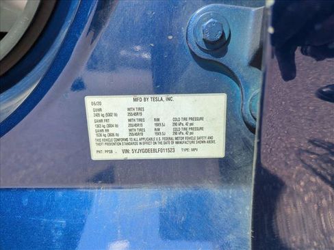 Used 2020 Tesla Model Y Long Range image 9