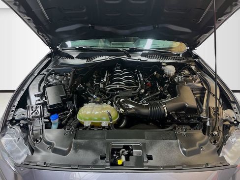 Used 2022 Ford Mustang GT Premium image 28