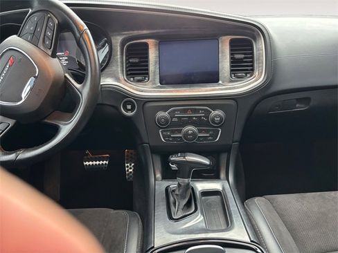 Used 2022 Dodge Charger Scat Pack w/ Daytona Edition Group image 10