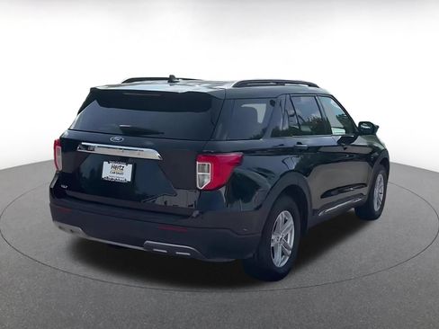 Used 2024 Ford Explorer XLT w/ Equipment Group 202A RWD image 12
