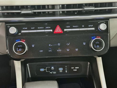Used 2025 Hyundai Tucson SEL AWD/4WD image 24