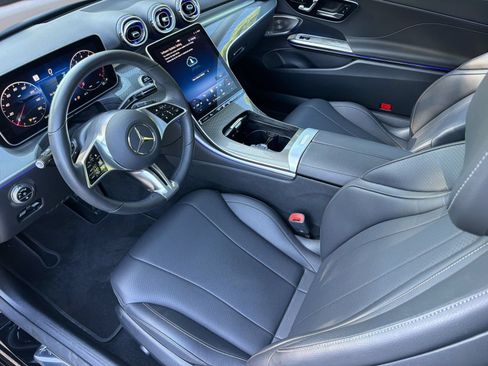 Used 2026 Mercedes-Benz CLE 300 4MATIC Coupe image 4