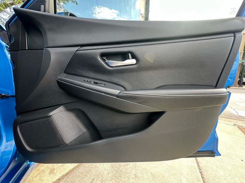 Used 2020 Nissan Sentra SV w/ Electronics Package FWD image 27