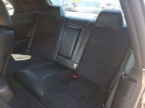 Used 2015 Dodge Challenger SRT Hellcat RWD image 18