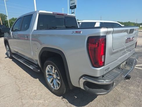 Used 2019 GMC Sierra 1500 SLT w/ SLT Premium Plus Package AWD/4WD image 4