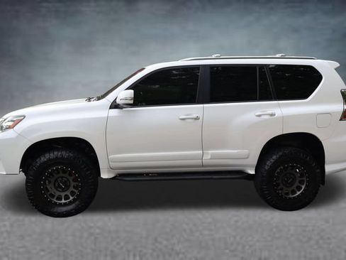 Used 2014 Lexus GX 460 w/ Premium Package AWD/4WD image 4