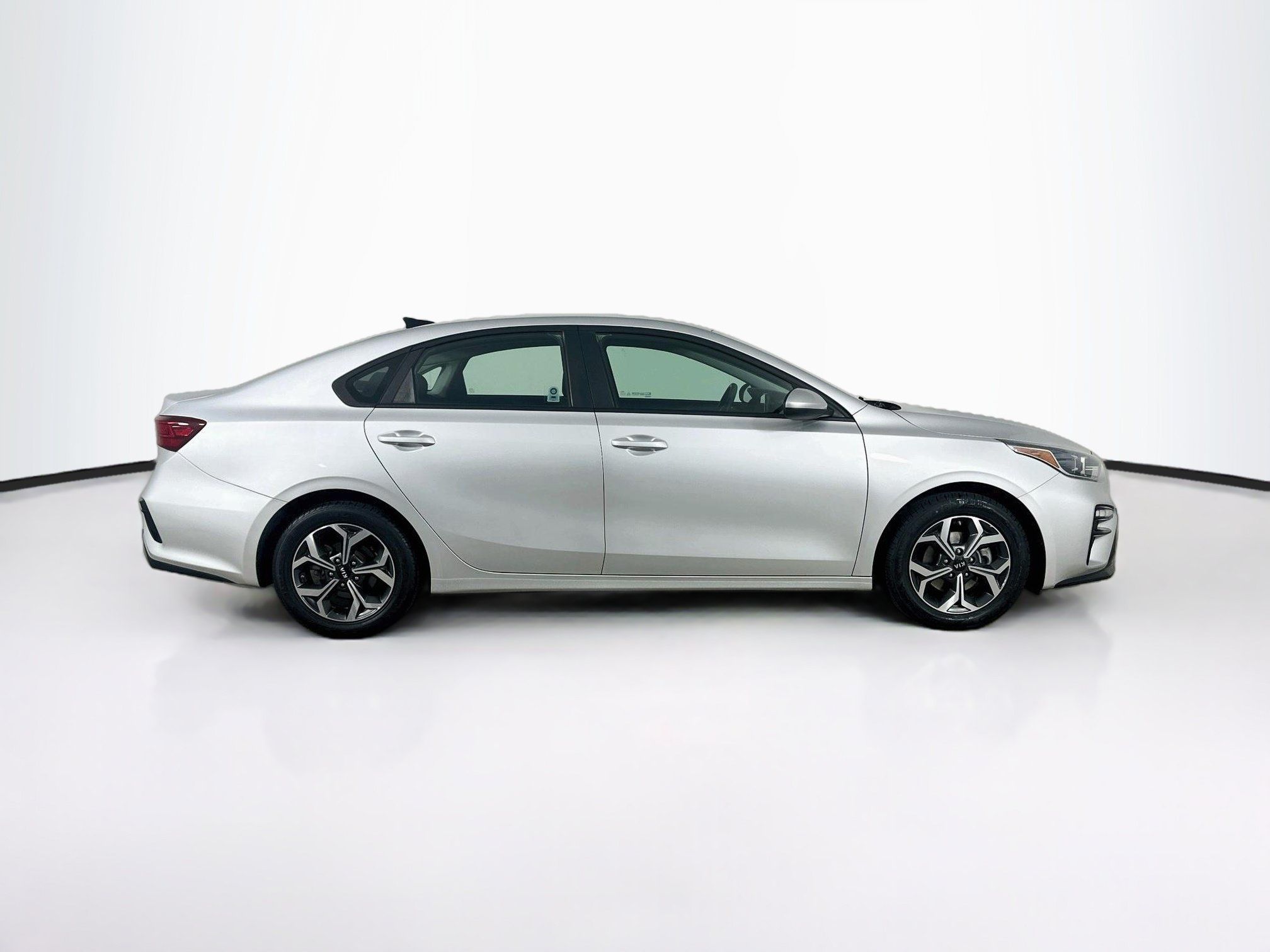 Used 2020 Kia Forte LXS FWD image 10