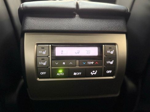 Used 2020 Lexus GX 460 Premium w/ Premium Package AWD/4WD image 25