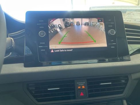 New 2026 Volkswagen Jetta SE FWD image 14