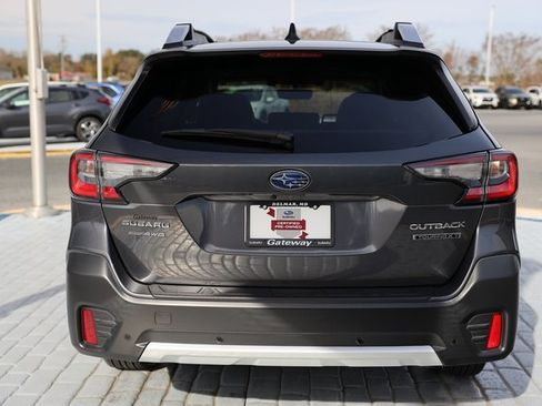 Certified 2022 Subaru Outback Touring XT image 4