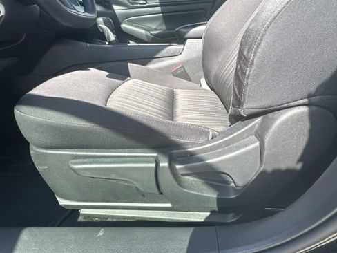 Used 2024 Nissan Altima 2.5 S image 16