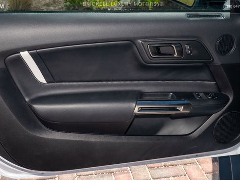 Used 2022 Ford Mustang Shelby GT500 w/ Handling Package image 14