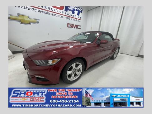 Used 2017 Ford Mustang Convertible RWD image 1