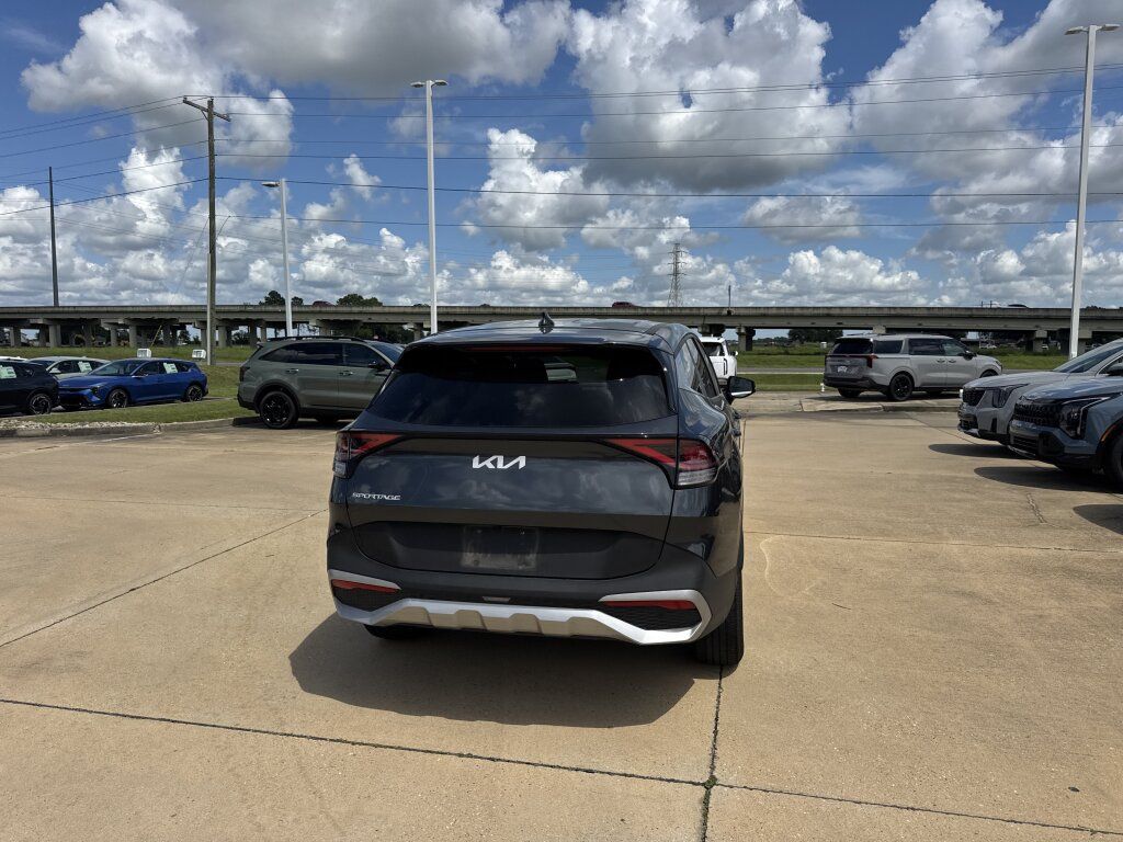 Certified 2024 Kia Sportage EX FWD image 19