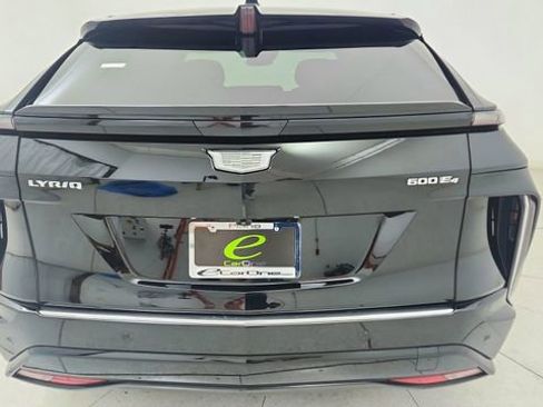 Used 2024 Cadillac Lyriq Tech image 5