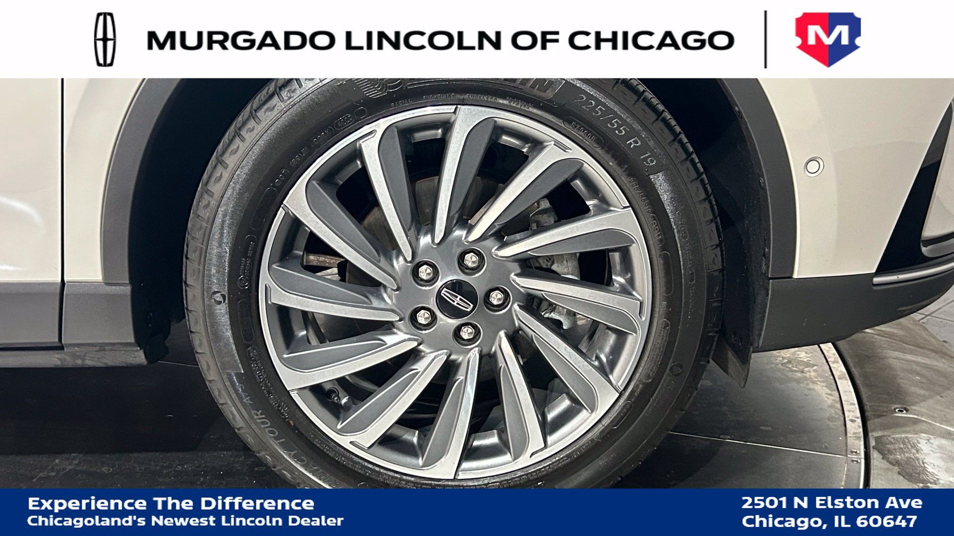 Used 2024 Lincoln Corsair Reserve w/ Equipment Group 202A FWD image 21