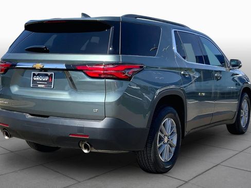 Used 2023 Chevrolet Traverse LT FWD image 13