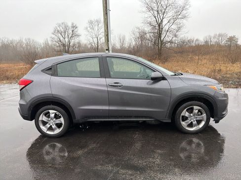 Used 2022 Honda HR-V LX image 7