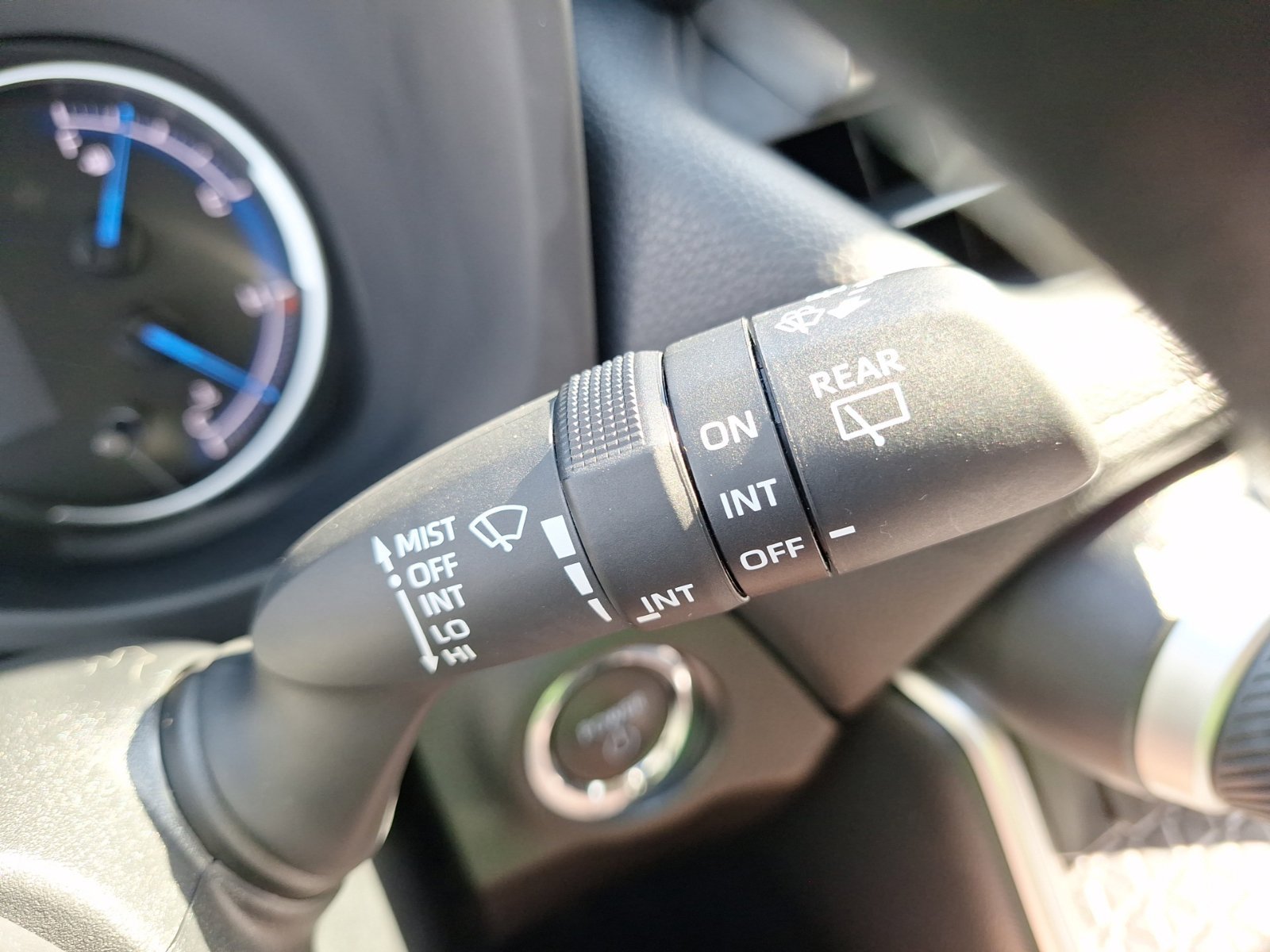Used 2024 Toyota RAV4 XLE w/ Convenience Package AWD/4WD image 24