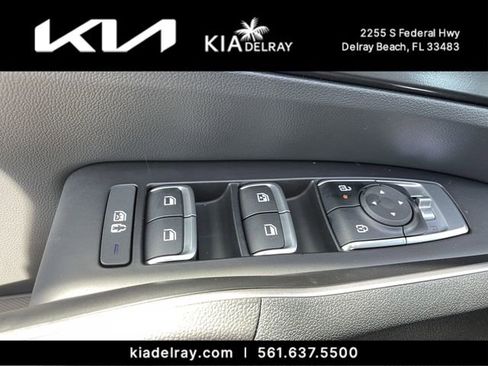 New 2026 Kia Sorento S image 16