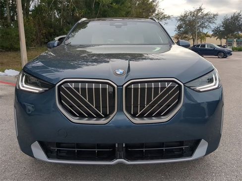 New 2026 BMW X3 xDrive30 w/ Premium Package image 9
