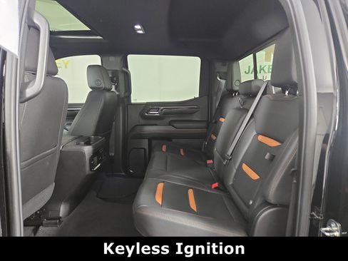 Certified 2024 GMC Sierra 1500 AT4 w/ Technology Package AWD/4WD image 12
