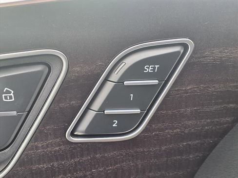 Used 2023 Audi Q7 2.0T Premium Plus image 10