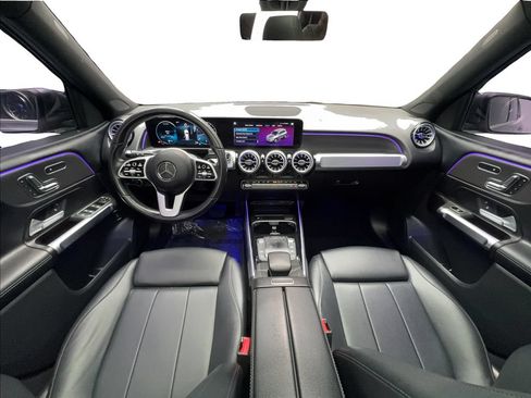 Used 2022 Mercedes-Benz GLB 250 image 35