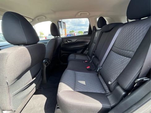 Used 2020 Nissan Rogue SV AWD/4WD image 10