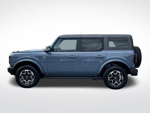 Used 2024 Ford Bronco Outer Banks AWD/4WD image 2