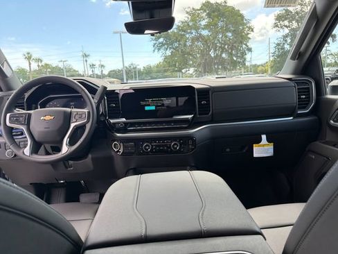 New 2026 Chevrolet Silverado 3500 LTZ w/ LTZ Convenience Package AWD/4WD image 21