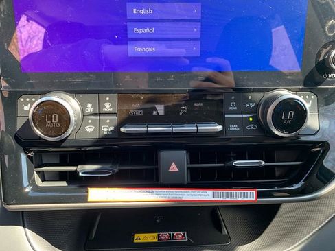 New 2026 Toyota Highlander XLE AWD/4WD image 21