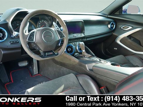 Used 2019 Chevrolet Camaro ZL1 image 38