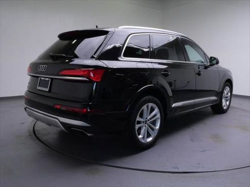 Certified 2025 Audi Q7 2.0T Premium AWD/4WD image 5