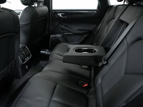 New 2026 Porsche Macan Turbo image 30