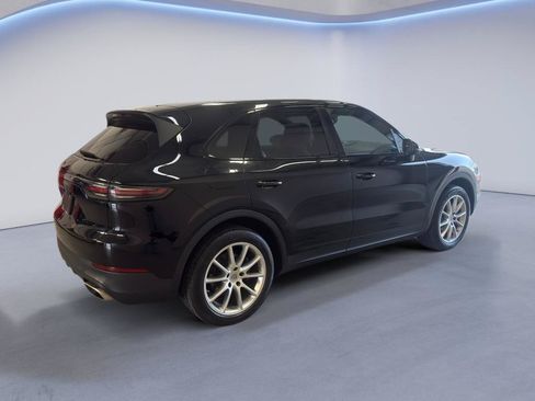 Used 2019 Porsche Cayenne AWD/4WD image 8