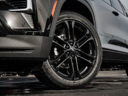 New 2026 Chevrolet Traverse LT w/ Driver Confidence Package image 6