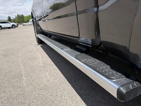 Used 2026 RAM 1500 Big Horn AWD/4WD image 16