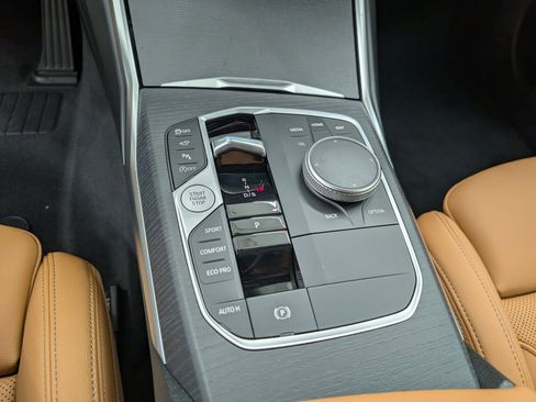 New 2026 BMW 330i Sedan w/ Premium Package image 20