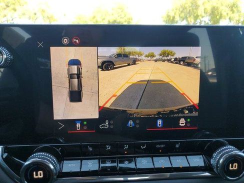 New 2026 GMC Canyon Elevation w/ Convenience Package image 25