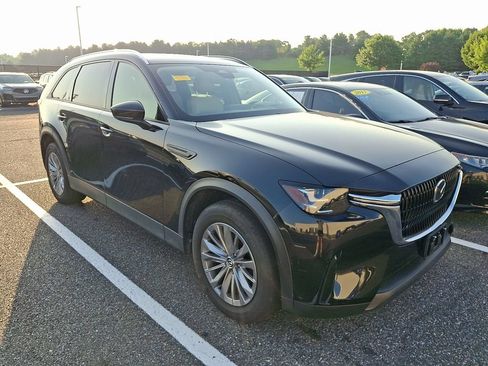 Used 2024 MAZDA CX-90 3.3 Turbo w/ Preferred Plus AWD/4WD image 3